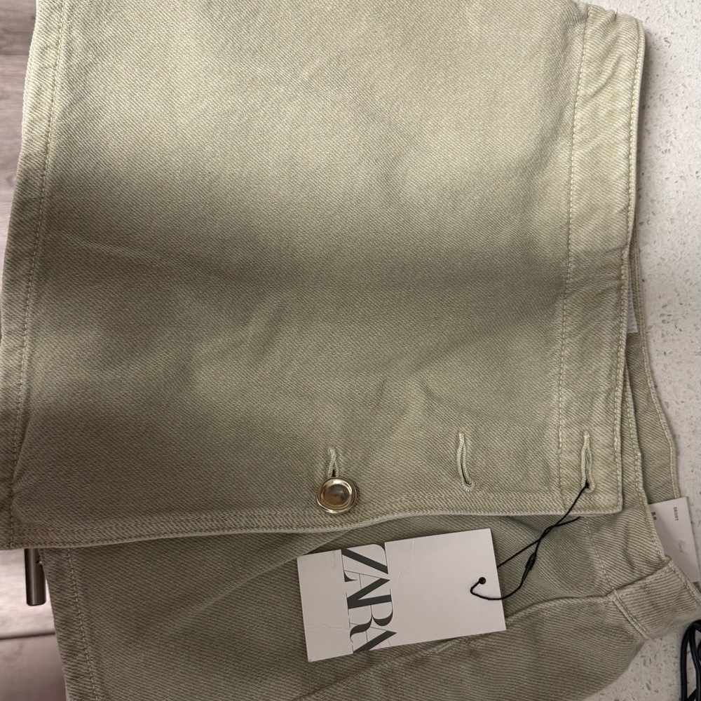 Zara Light Beige Skirt with Button Accent